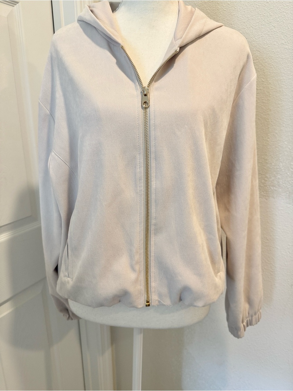 Zara Light Beige Zip-Front Hooded Jacket